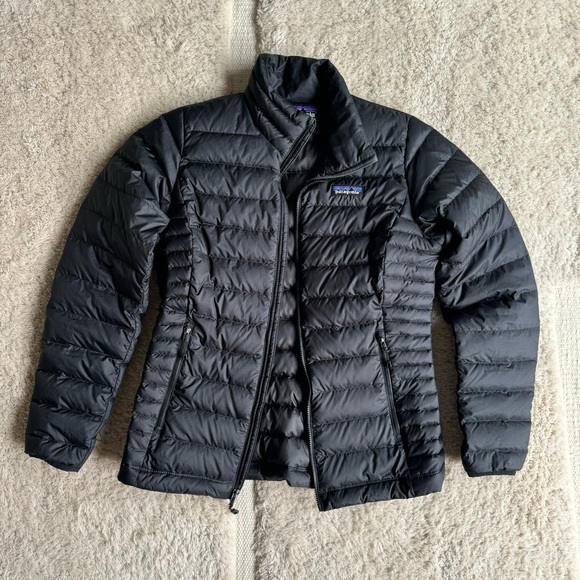 Patagonia women’s down sweater jacket BLACK - Picture 1 of 6